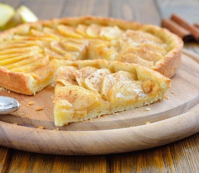 I1097 tarte aux pommes a la poudre d amandes et cannelle